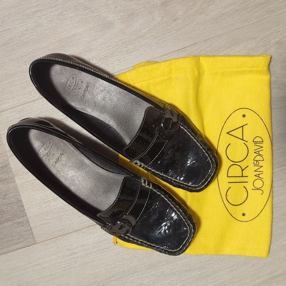 Circa | Size 7.5 Black Patent Leather Loafers